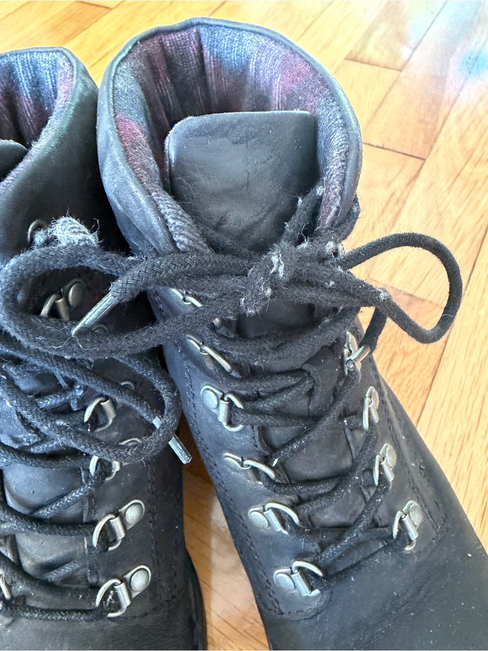 Born Codi black waterproof suede lace up ankle boots size 8 - Picture 6 of 8